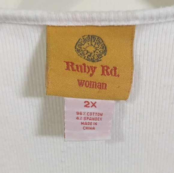 Ruby Rd. Tank top - Picture 3 of 5